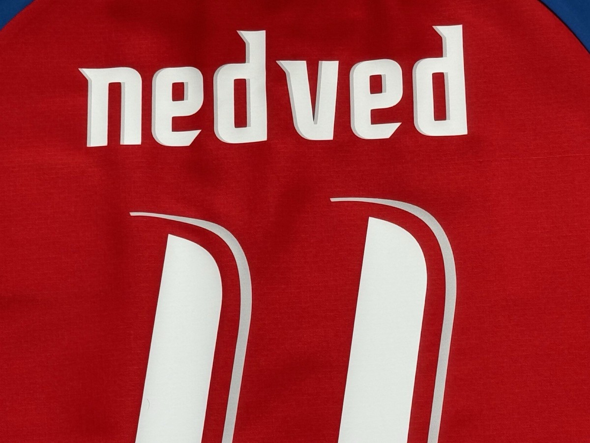 2006/07 Czech Republic Home Jersey #11 Nedved Large Puma Soccer
