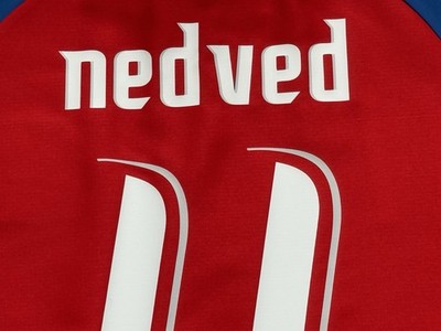 2006/07 Czech Republic Home Jersey #11 Nedved Large Puma Soccer