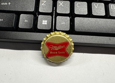 B) VINTAGE UNUSED MILLER BEER HIGH LIFE CORK BOTTLE CAP CROWN MILWAUKEE WI
