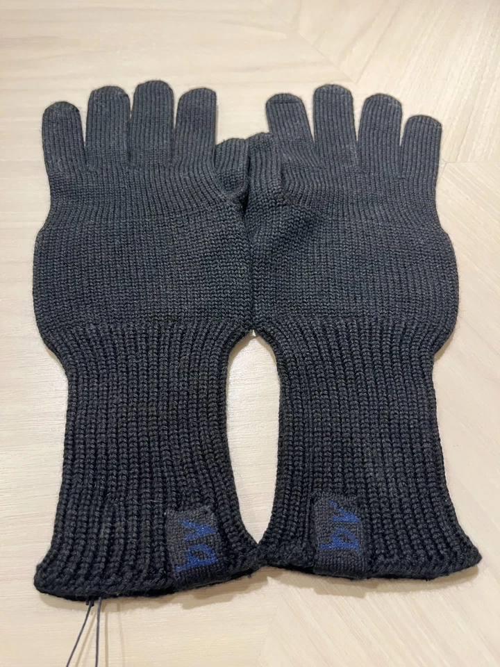 🆕️Guantes Bottega Veneta Negros 100% Lana Talla M BV Logo Italia $480 Minorista Foto 3 de 4
