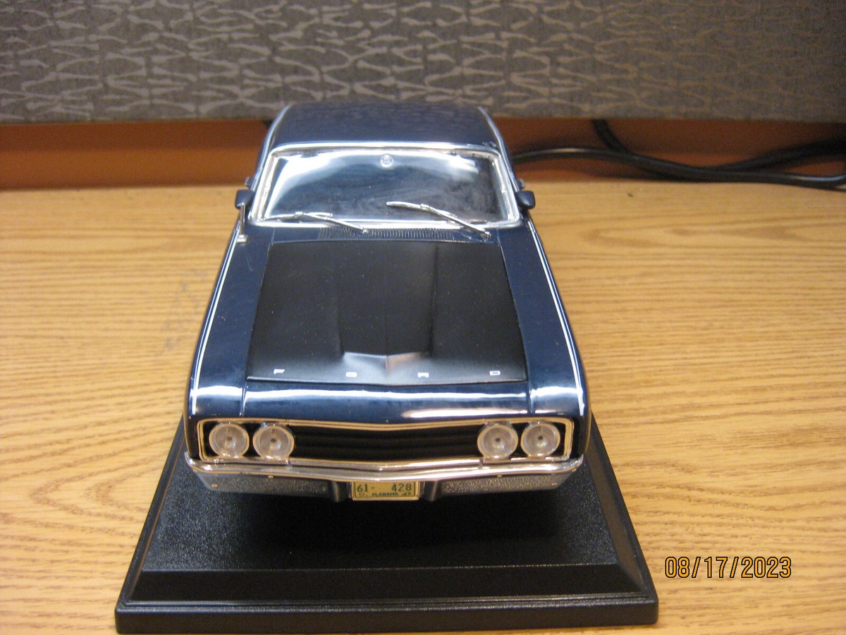 '69Fordフォード Torinoトリノ Talladegaタラデガ 1/18 69Fordフォード Torinoトリノ Talladegaタラデガ 1/18 - メルカリ