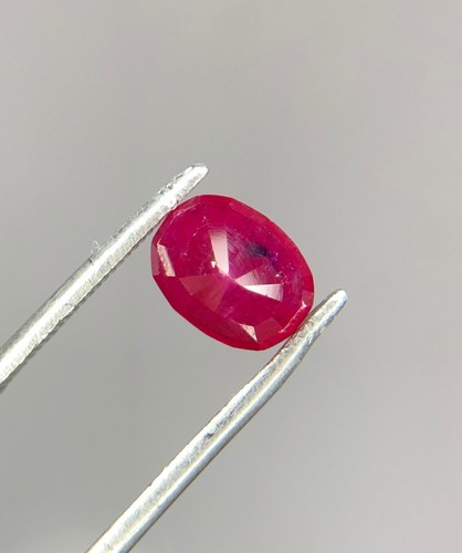 2.34 Carat Natural Cut Faceted Ruby, Loose Gemstone From Afghanistan - Picture 4 of 4