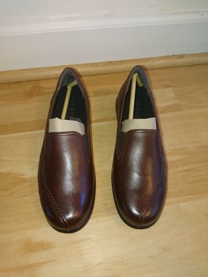 aravon loafers