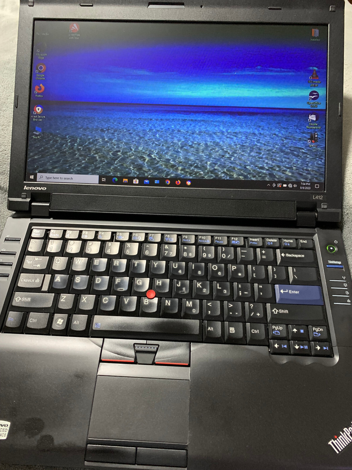 STUDENT SPECIAL !!! LENOVO ThinkPad L412 Laptop. Windows & Software - Picture 4 of 11