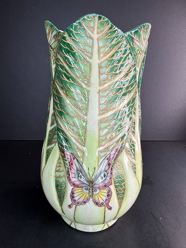 Antique Inspired Chinese Cabbage Leaf & Gilt Butterfly Vase - 10" - Picture 5 of 10