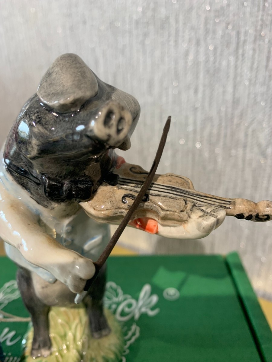 【Beswick ベズウィック】 豚　DANIEL  &MICHAEL　置物 BESWICK PIG PROMENADE DANIEL THE VIOLINIST MODEL PP5 POT BELLIED