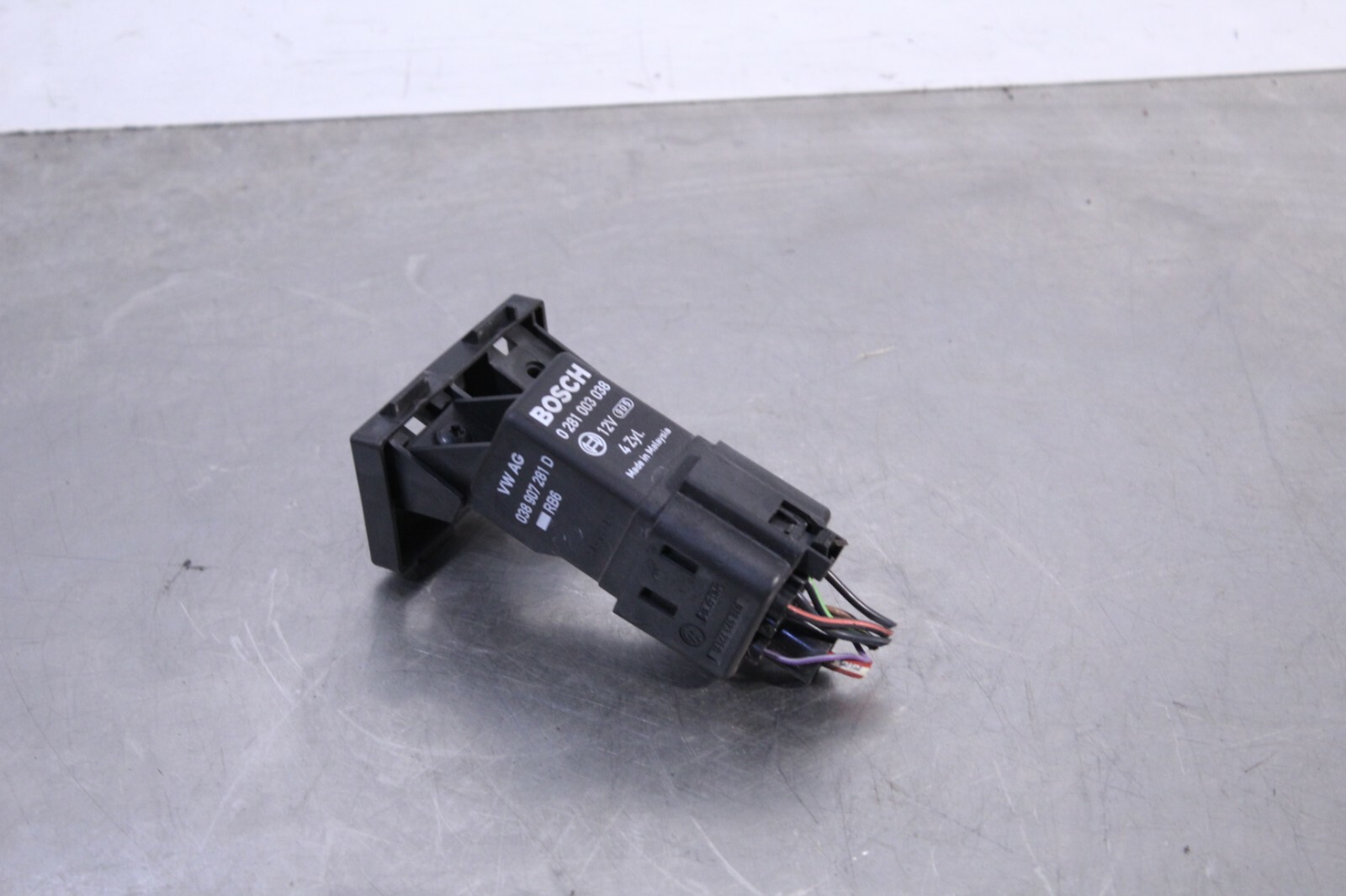 SEAT Leon 2005-2009 Glow Plug Relay 038907281d 0281003038 for sale 