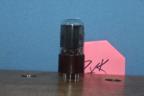 Tubi Radio ECC33 6SN7 Mullard Base Marrone V2 X1 8L Test 114/112 - Foto 2 di 3