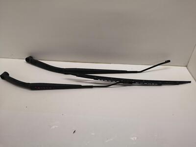 NISSAN SERENA MK4 C26 2010 - 2016 WIPER ARM PAIR 65602