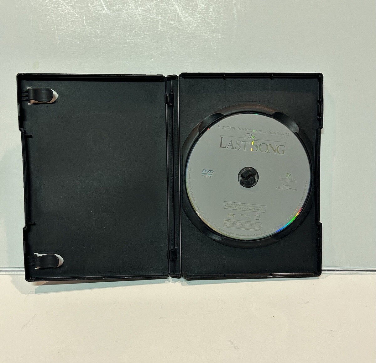 The Last Song DVD movie, Miley Cyrus, Liam Hemsworth, Greg