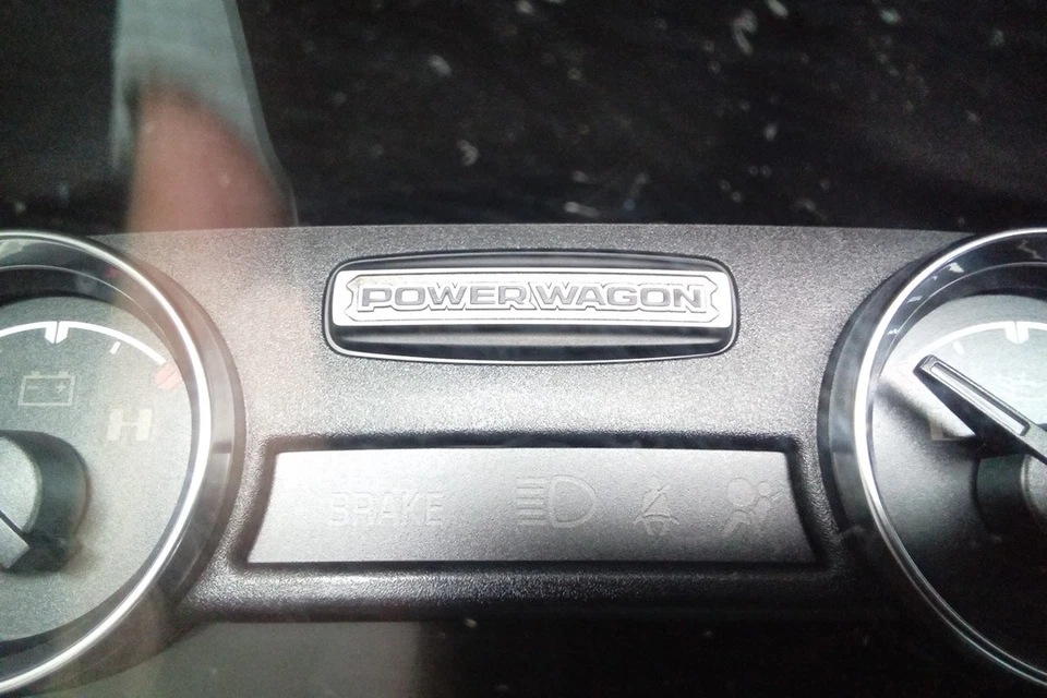 Dodge Ram 2500 2018 Power Wagon velocímetro Speedo 66 k millas fabricante de equipos originales Foto 2 de 4