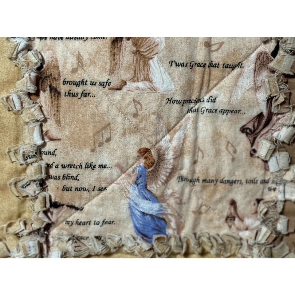 Manta acolchada reversible de trapo religioso beige/bronceado citas bíblicas ángeles Foto 3 de 4