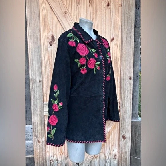 Vintage Quacker Factory Black Suede Rose Floral Western Jacket~L~ - Image 3 of 4