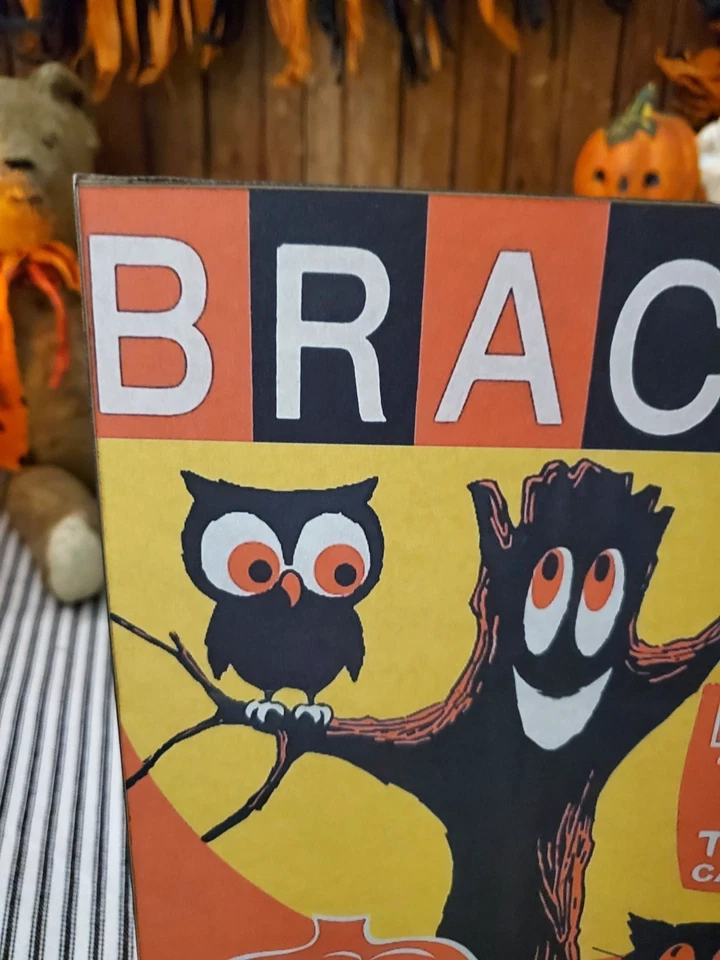 RETRO VINTAGE OLD MODERN STYLE HALLOWEEN BRACHS TRICK TREAT CANDY STORE SIGN - Image 4 of 4