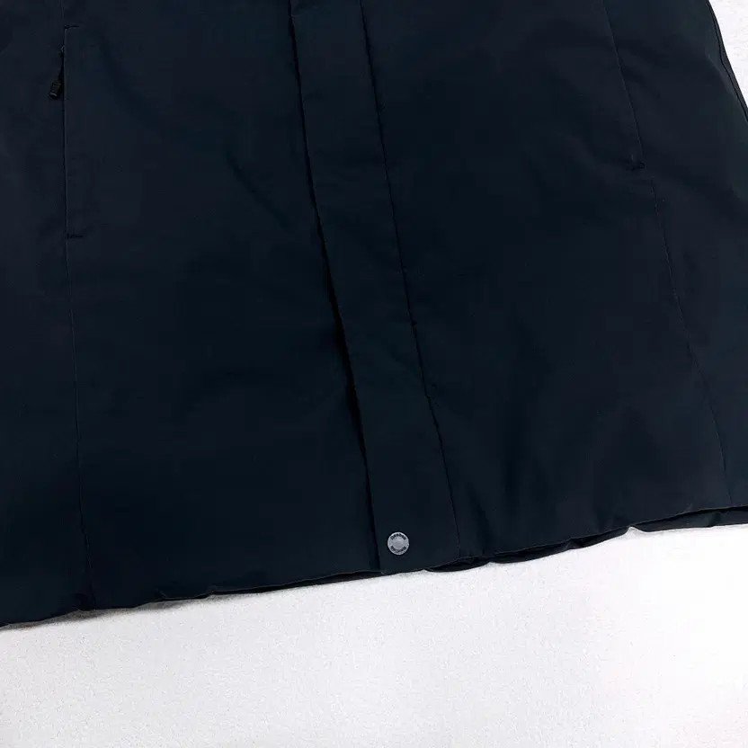 Reebok Navy Padded Coat, Size 105