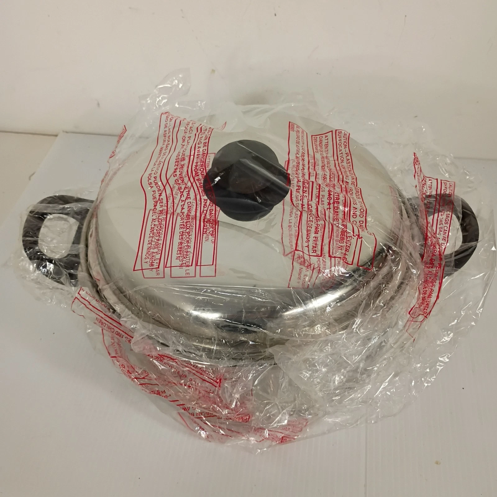 VTG 90s Deadstock Metro 18/10 Stainless Steel Pot with Lid 10 In New
Opens in a new window or tab
