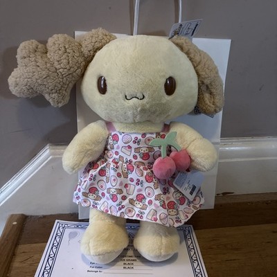 Brandneu mit Etikett Build A Bear Sanrio Hello Kitty Chiffon Plüsch, Kleid & Kirsche Handgelenk 