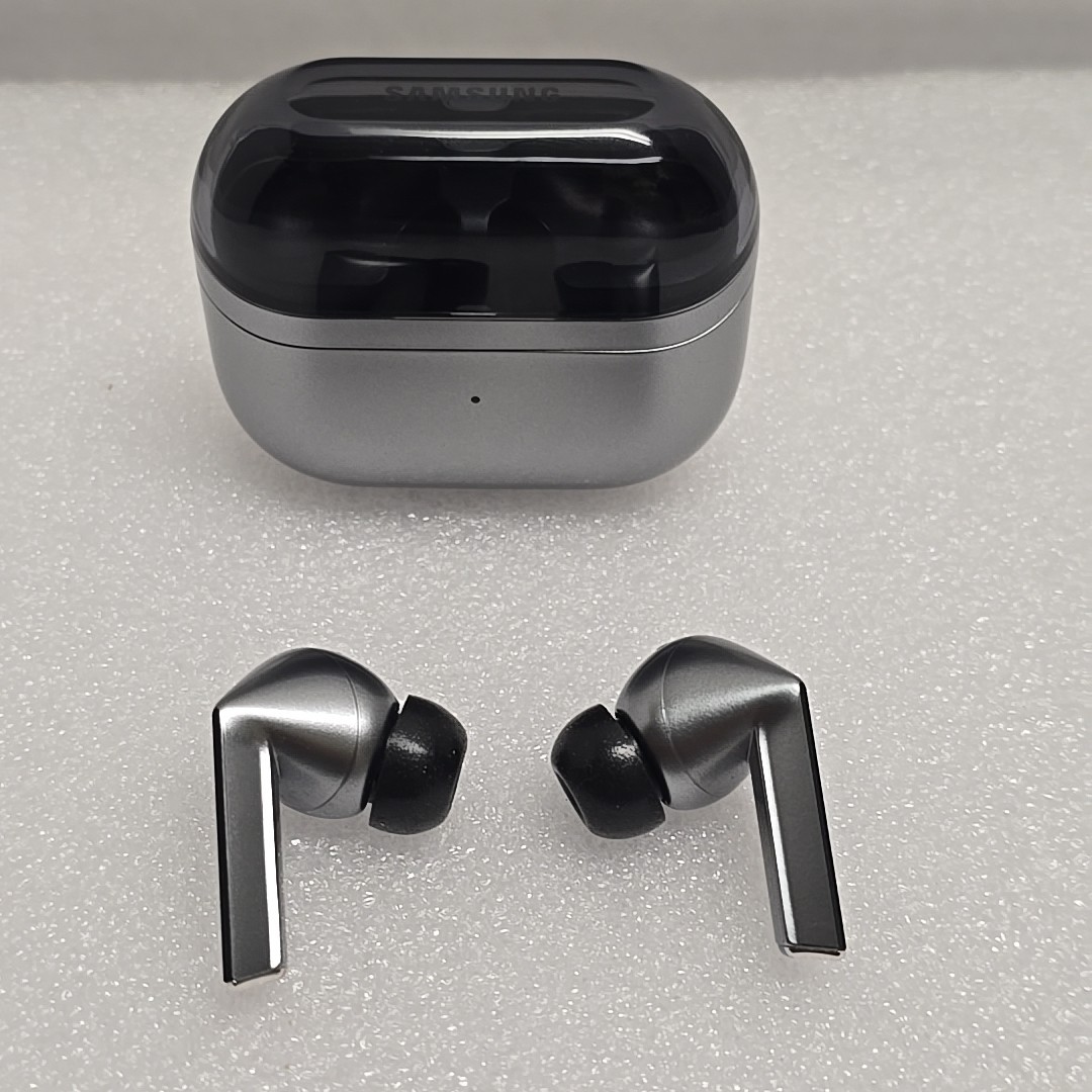 Samsung Galaxy Buds 3 Unused Open Box Missing Original Packaging