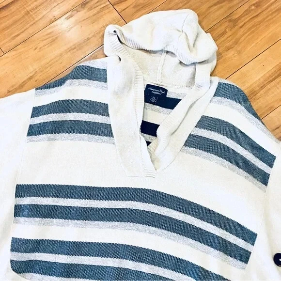 American Eagle Outfitters poncho shrug sweater hoodie cable knit sweater cotton
