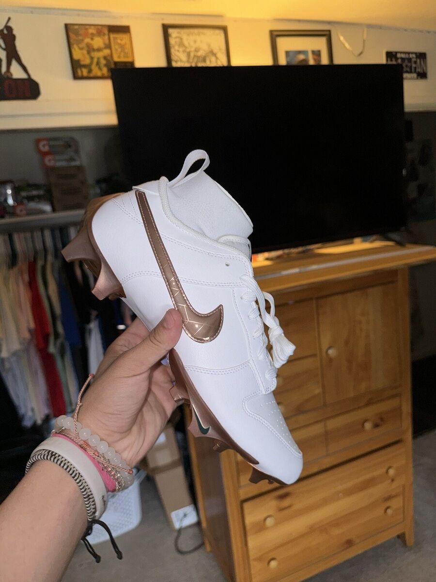 Rare Nike Vapor Edge Dunk Low Football Cleats White Gold Rare Nike Vapor Edge Dunk Low Football Cleats White Gold