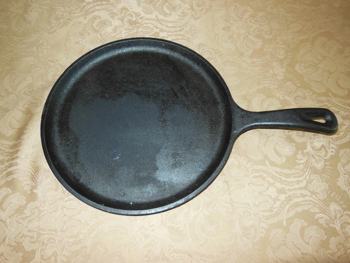 Lodge Round Cast Iron Griddle