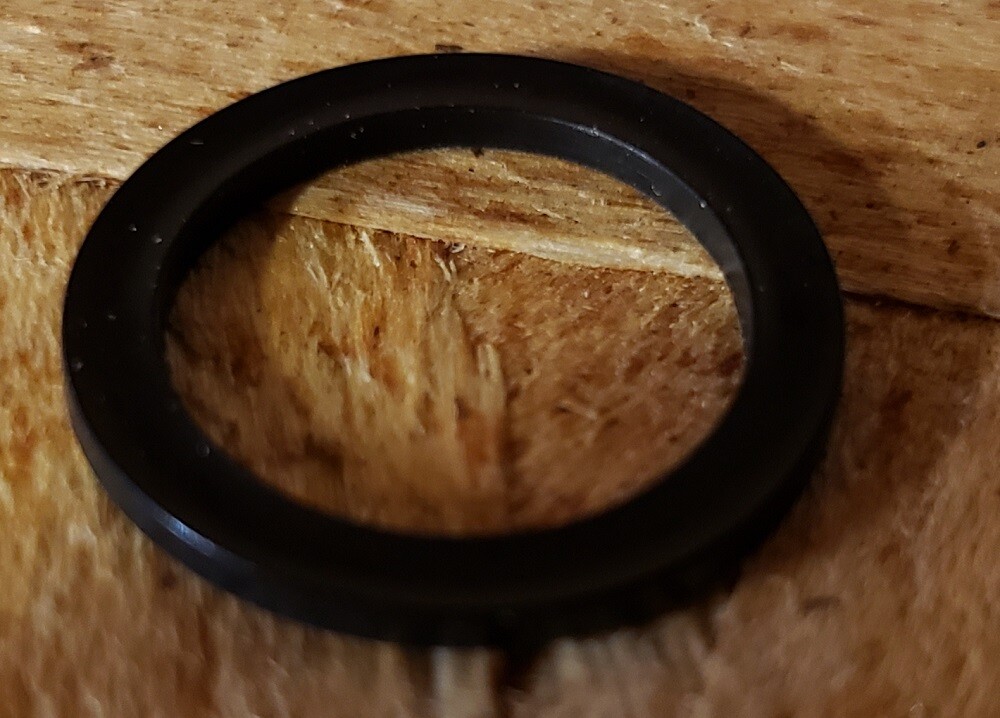 FOUR (4) NEW COLEMAN GASKET ORINGS FOR COLEMAN 3 PIECE FUEL CAPS STOVE