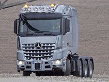 Cars 2014 mercedes benz arocs 4158 slt semi Desk Mat Stitched