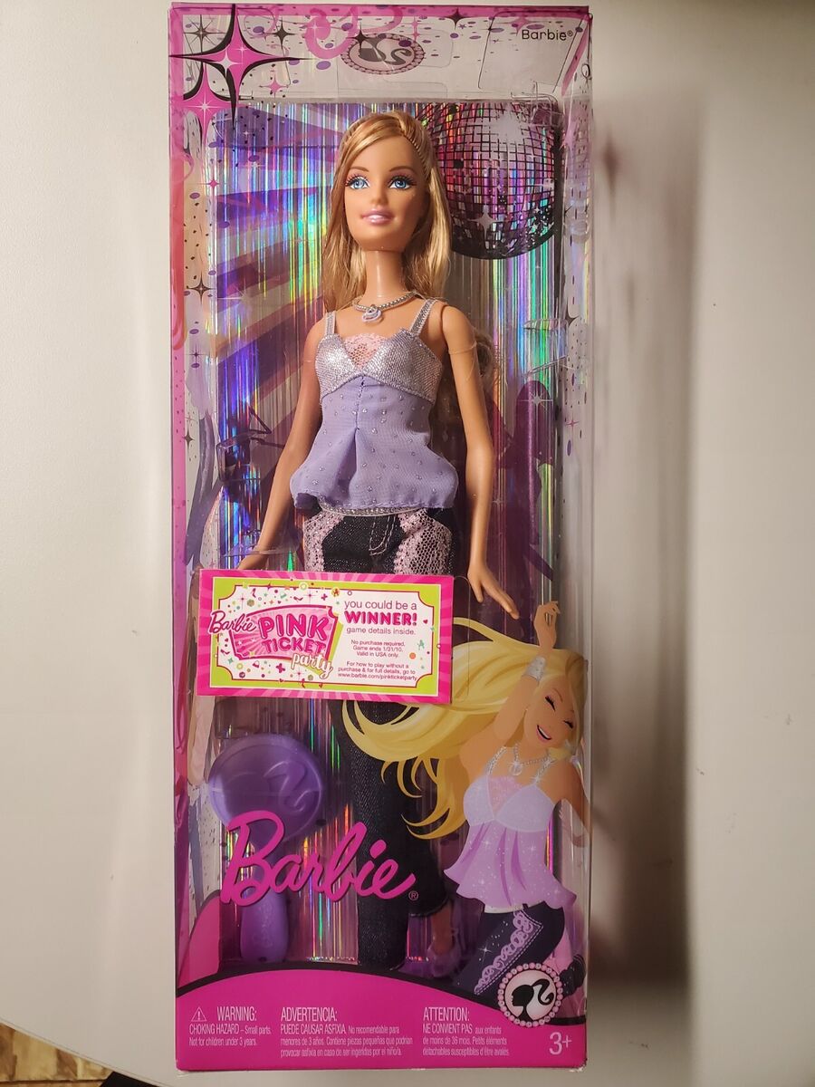 Boneca Barbie Fashion Fever Roupa de Dormir J4174 - Mattel