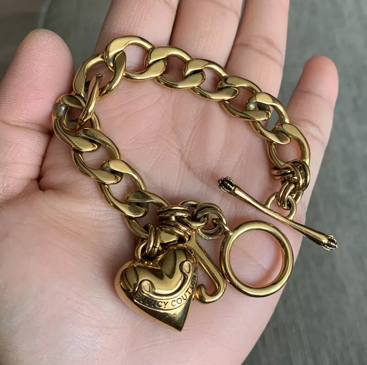 Juicy Couture Gold Chain Link Heart Toggle Bracelet J Charm Jewelry Length  7.5”