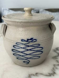 Stoneware bean pot with cobalt blue floral decoration by M. Presher Pottery