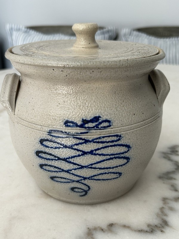Stoneware bean pot with cobalt blue floral decoration by M. Presher Pottery