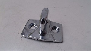 Schliesskeil Fanghaken Türfänger Chrom Rechts 2065186 7067805 BMW 330xd DPF