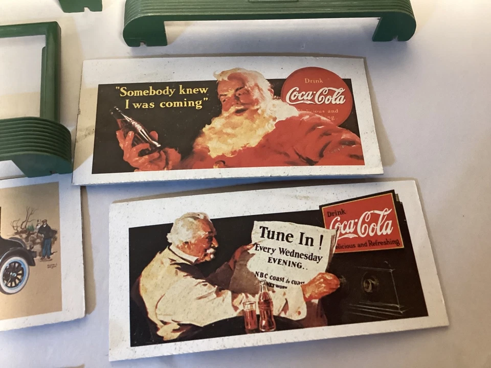 Vintage Lionel #310 billboards   toy train accessory - Image 2 of 4