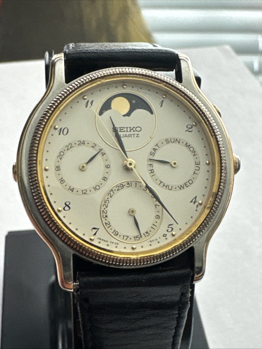 Seiko Chronograph Moon Phase White Dial Watch – 7F39-6029 (Japan