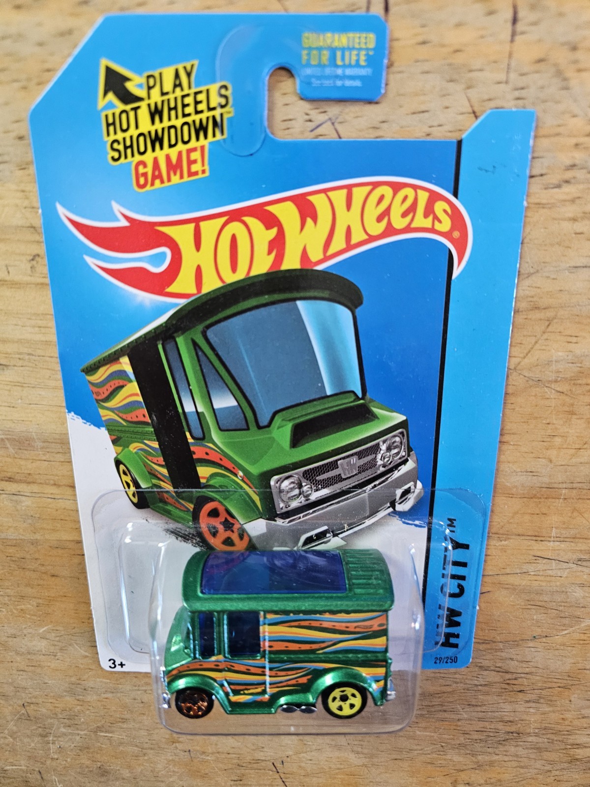 HOT WHEELS BREAD BOX, GREEN; 2015 HW City Series 29/250