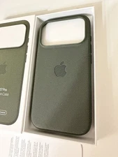 Apple iPhone 17 Pro Tech Woven Case Green Open Box Brand New