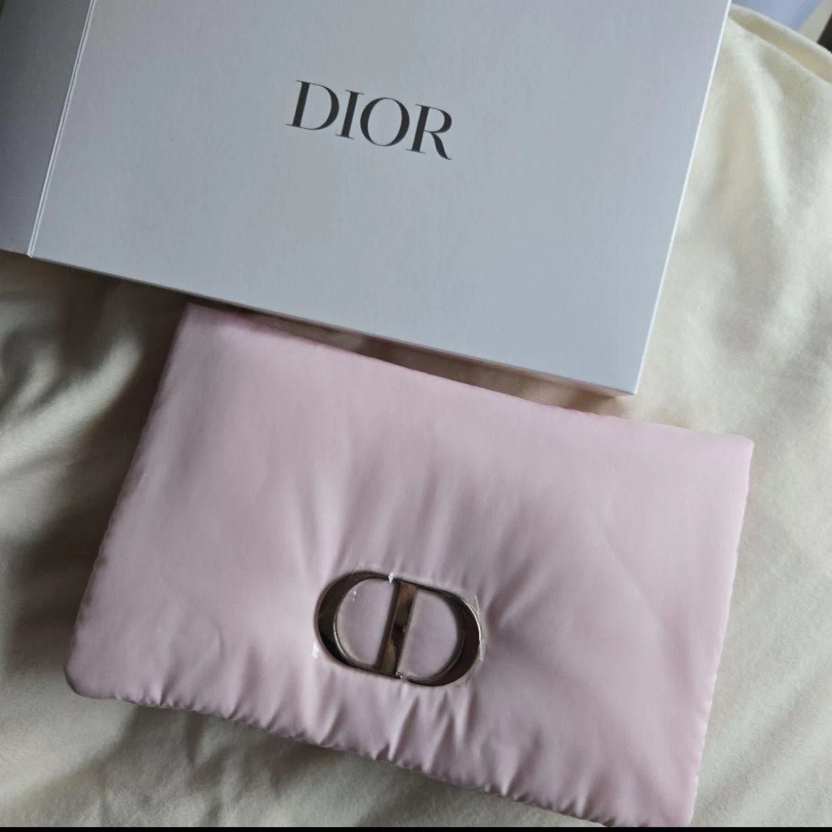 Pochette pochette Dior rose neuve nouveauté Dior