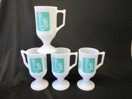 Set 4 Federal Vintage MILK GLASS TURQUOISE Rooster Chicken Footed Mugs Cups