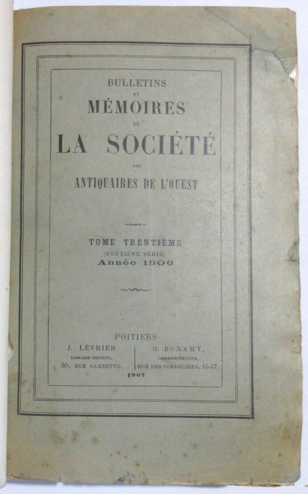 Foto 7 di 9