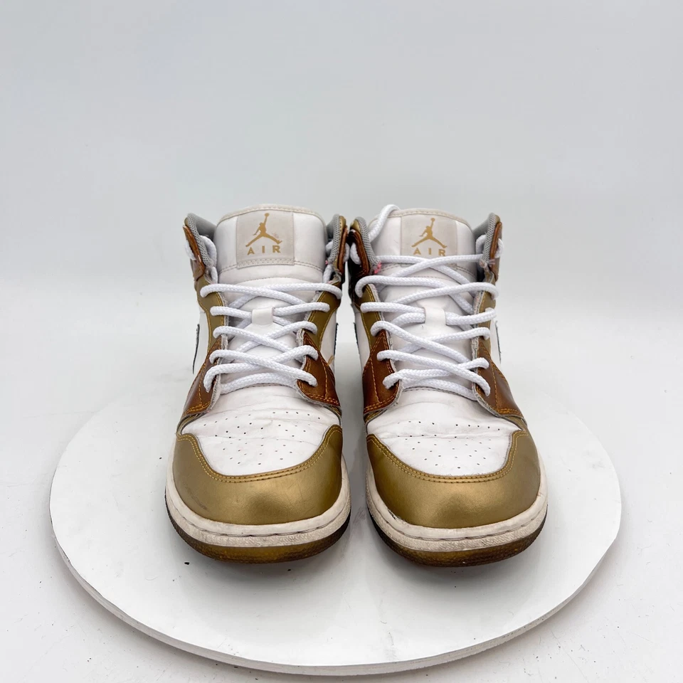 Nike Air Jordan Youth Size 7Y Women 8.5 454659-135 White Silver Gold Shoes - Image 2 of 4