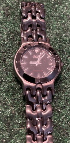 GUESS Water Resistant G75353L Damenuhr Analog Quarz 50m braucht Batterie - Bild 4 von 5