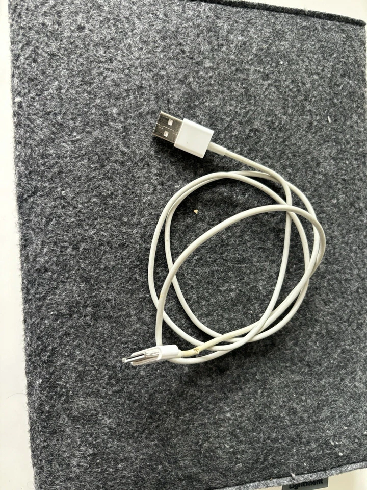 Apple iPad 2 · 32GB · Cellular, Foto 4 von 4