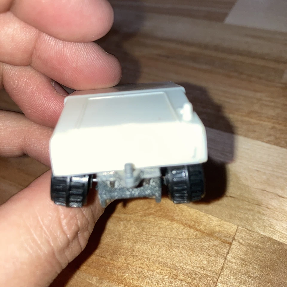 City Of Hot Wheels POLICE HUMMER Anti-Drug Unit White - Loose - Image 4 of 4