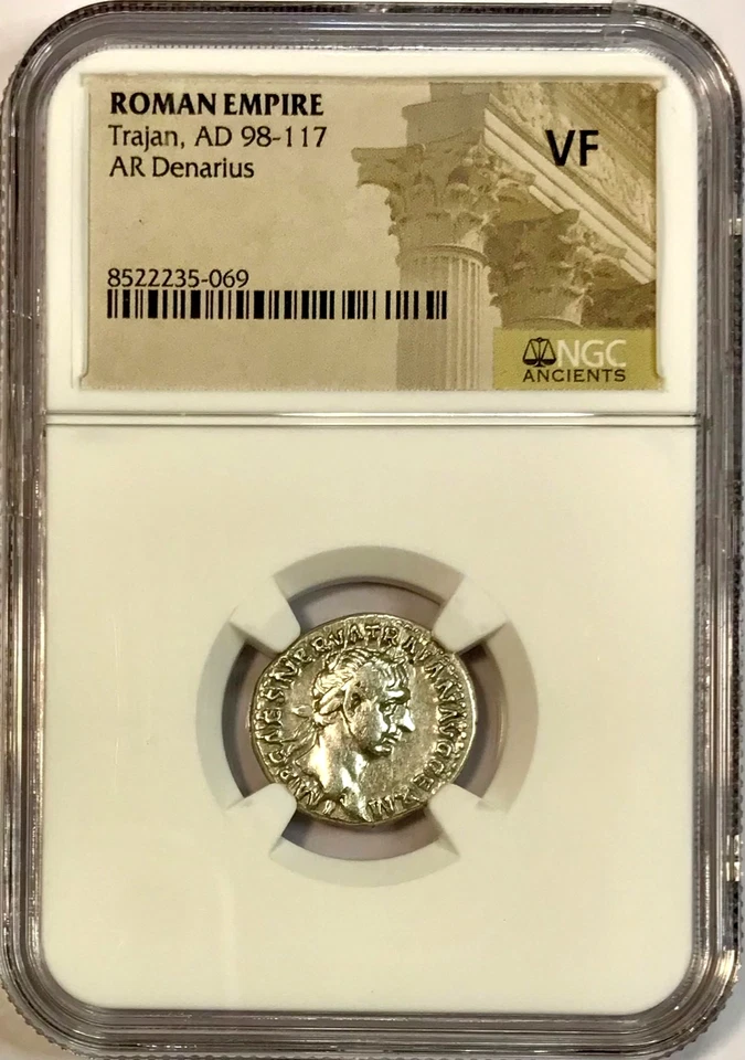 Moneda Denario de Plata Antigua Romana Trajano 98-117 dC Roma Como Nueva 100 dC NGC EN MUY BUEN ESTADO Foto 2 de 4