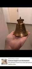 Antike Messingglocke mit Krone und Verzierungen