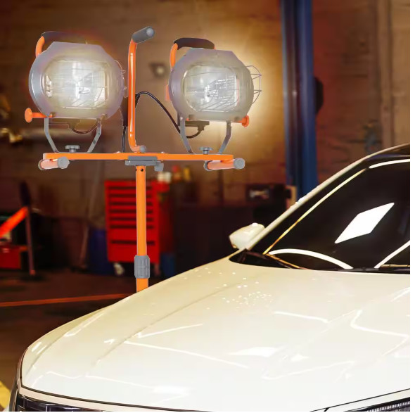 HDX 1200W Halogen Work Light Tripod Stand Adjustable Portable Jobsite Lamp 🔷