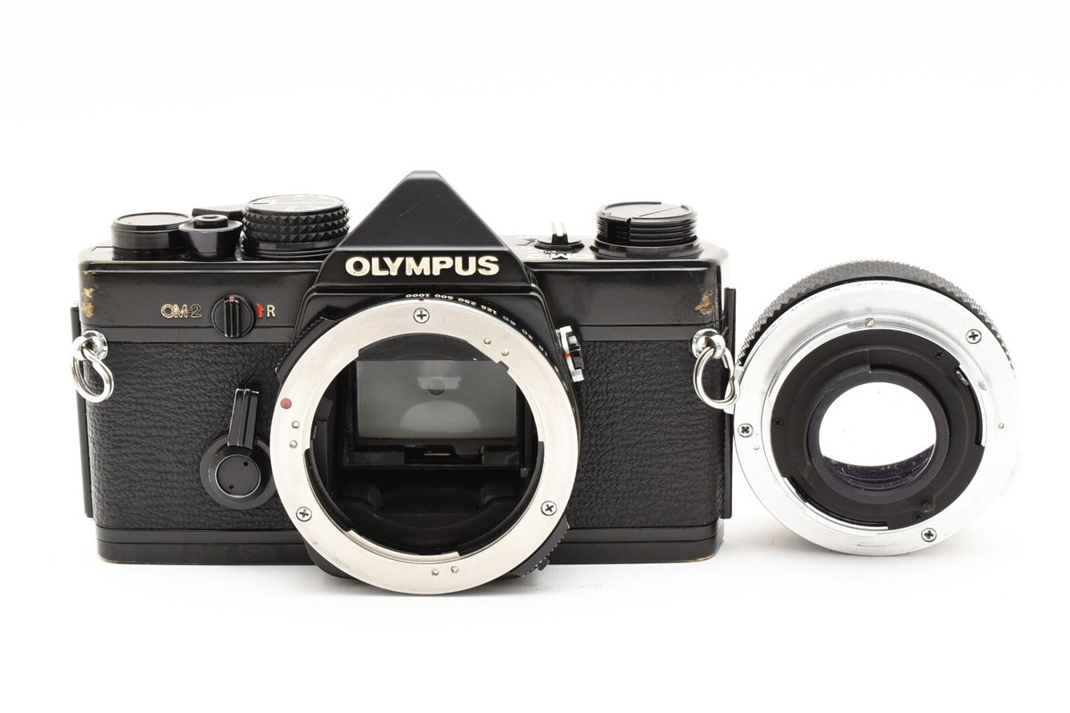Olympus OM-2 SLR 35mm Film Camera F.Zuiko Auto-S 50mm f/1.8