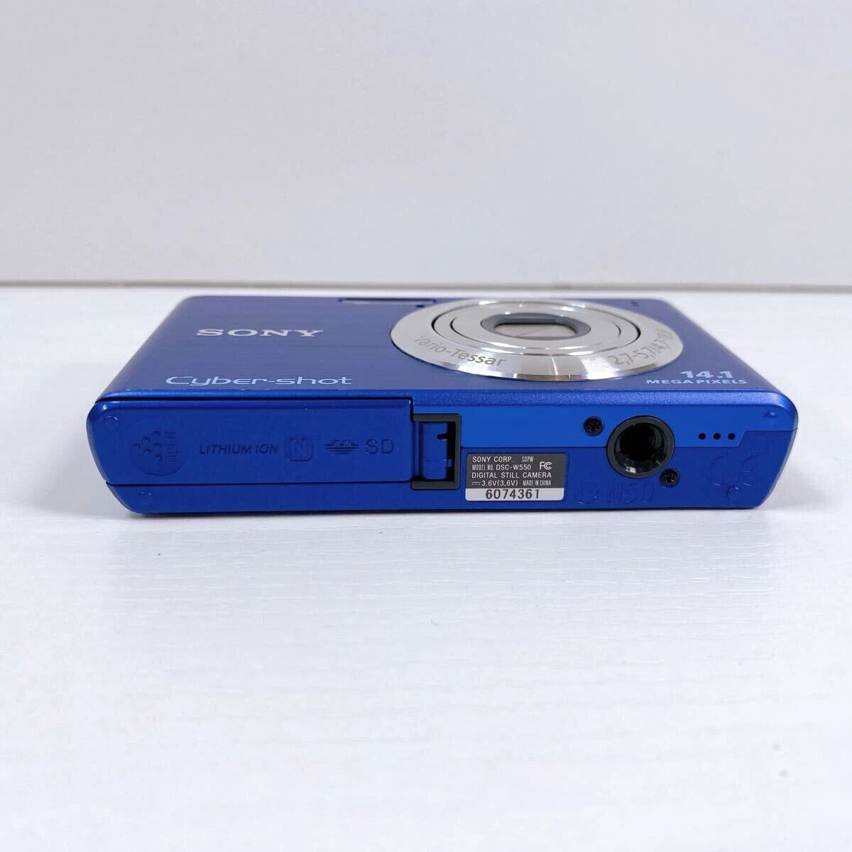 SONY DSC-W550 14.1MP CCD Vintage Digital Camera - 90% new | eBay