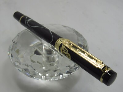 HIGH QUALITY LUOSHI BLACK AND GOLD ROLLER BALL PEN