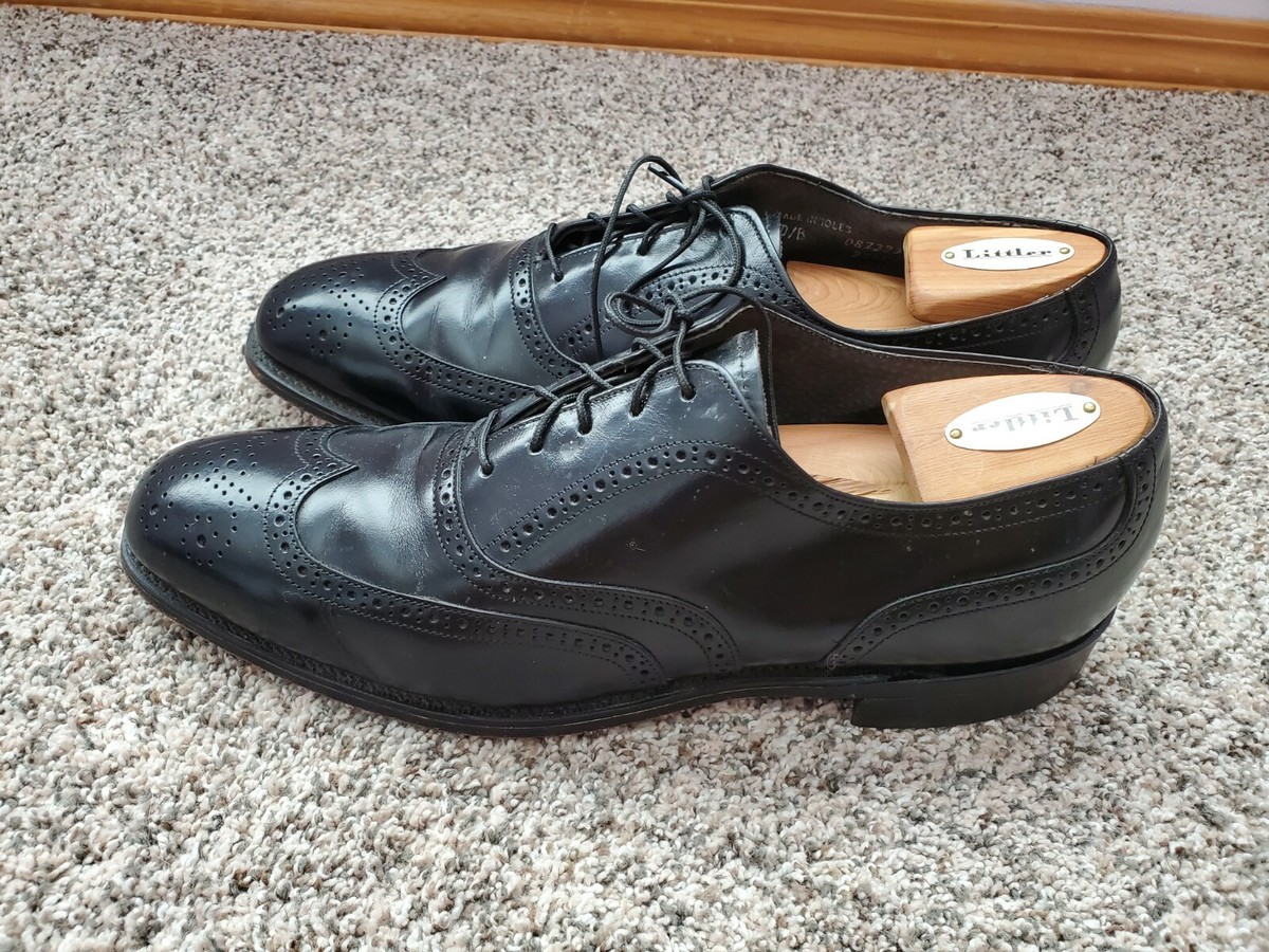 Bostonian Lamont wingtip shoes in black leather 11 Belmont Black Crocskin Leather Wingtip Combat Boots main image 3